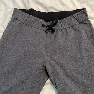 On the fly 28” Lululemon pants